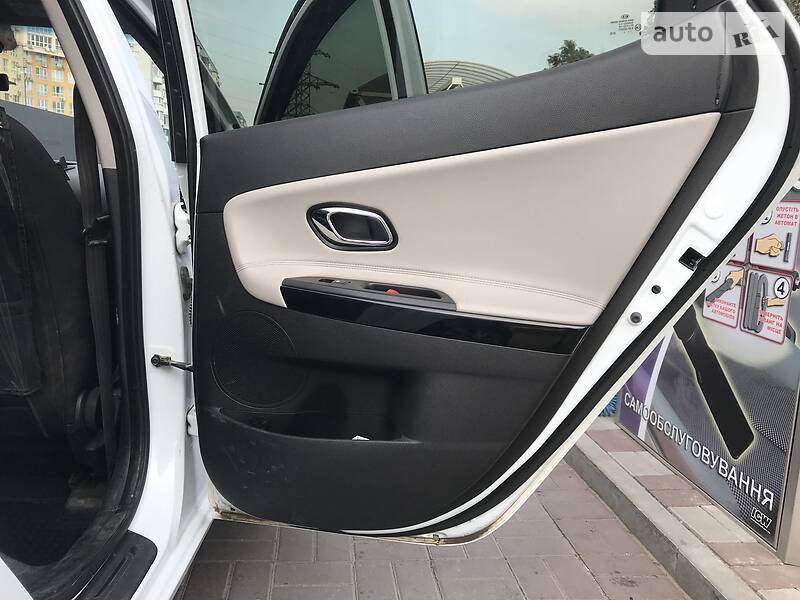 Хетчбек Kia Ceed 2013 в Дніпрі фото 27 Хетчбек Kia Ceed 2013 в Дніпрі