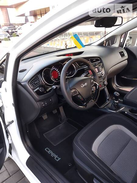 Універсал Kia Ceed 2013 в Луцьку