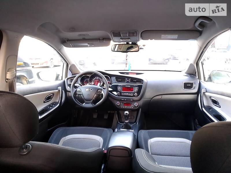 Універсал Kia Ceed 2013 в Луцьку
