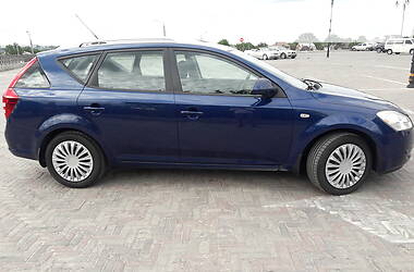 Универсал Kia Ceed 2009 в 