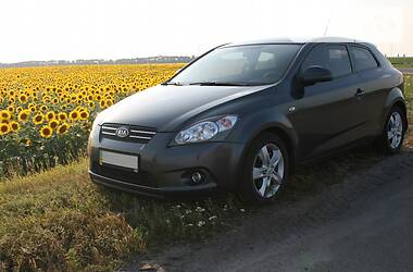 Хэтчбек Kia Ceed 2008 в Кагарлыке