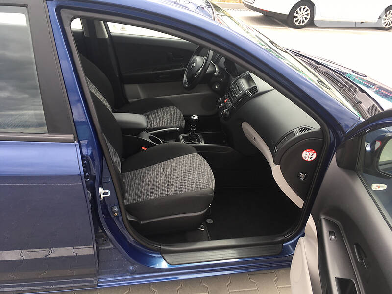 Хетчбек Kia Ceed 2009 в Києві фото 49 Хетчбек Kia Ceed 2009 в Києві