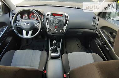 Хэтчбек Kia Ceed 2009 в Николаеве