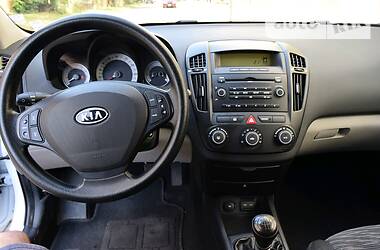 Універсал Kia Ceed 2008 в 