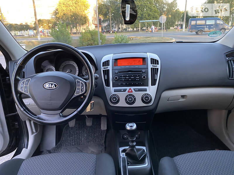 Хетчбек Kia Ceed 2007 в Сумах
