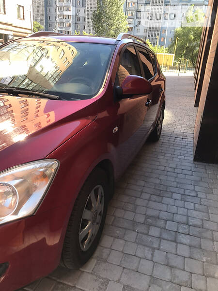 Універсал Kia Ceed 2008 в Черкасах