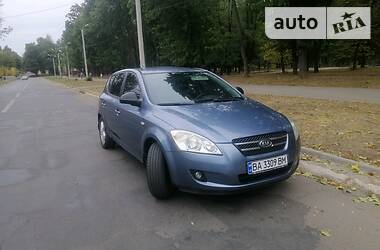 Хэтчбек Kia Ceed 2007 в Харькове