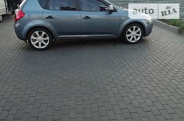 Хэтчбек Kia Ceed 2008 в Кривом Роге