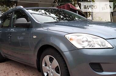 Универсал Kia Ceed 2008 в Тячеве