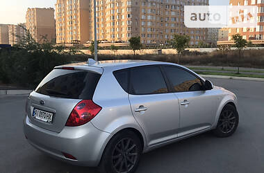 Хэтчбек Kia Ceed 2007 в Киеве