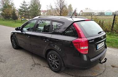 Универсал Kia Ceed 2010 в Стрые