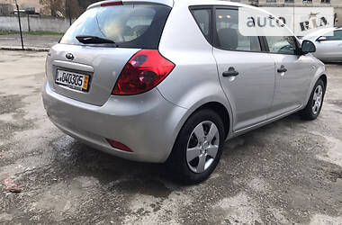 Хэтчбек Kia Ceed 2007 в Ивано-Франковске