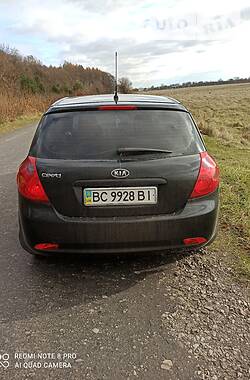 Хетчбек Kia Ceed 2008 в Городку