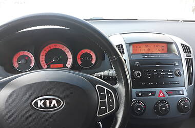 Хэтчбек Kia Ceed 2007 в Львове