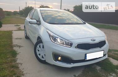 Хэтчбек Kia Ceed 2016 в Малой Виске