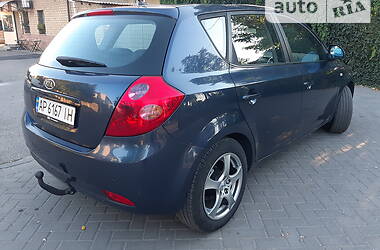 Хэтчбек Kia Ceed 2007 в Запорожье