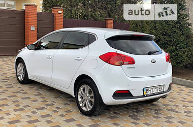 Хетчбек Kia Ceed 2013 в Одесі