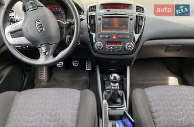 Седан Kia Ceed 2010 в Виннице