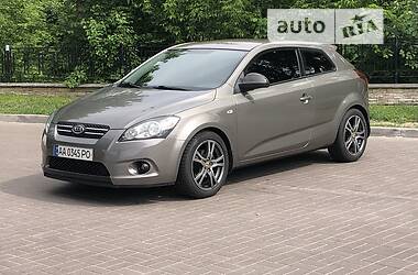 Купе Kia Ceed 2008 в 