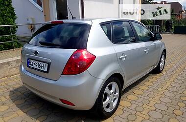 Хэтчбек Kia Ceed 2007 в Хмельницком