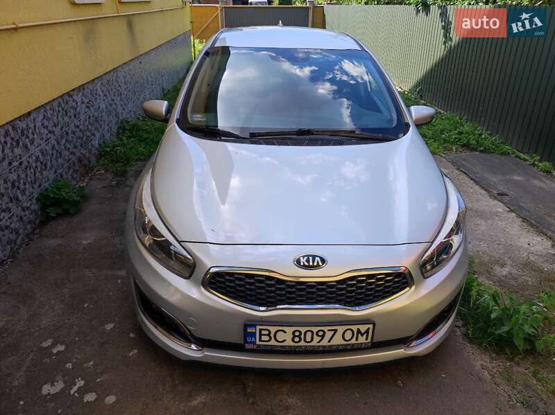 Хэтчбек Kia Ceed 2017 в Тернополе
