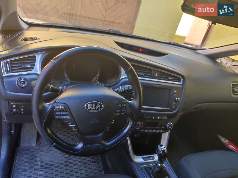 Хэтчбек Kia Ceed 2017 в Тернополе