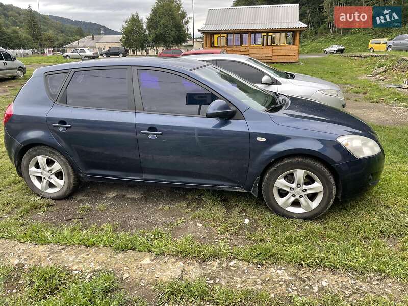 Хетчбек Kia Ceed 2007 в Києві