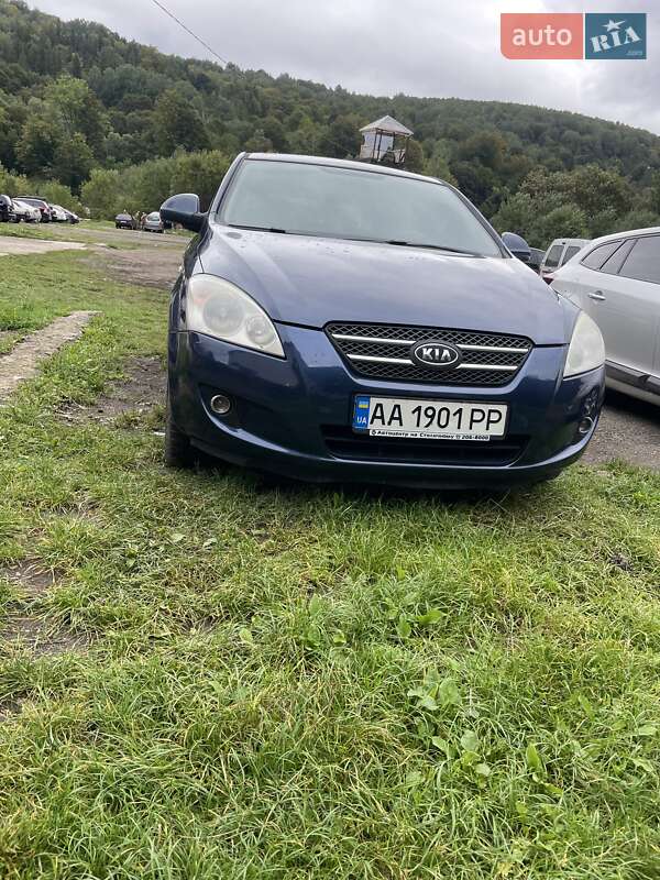 Хетчбек Kia Ceed 2007 в Києві