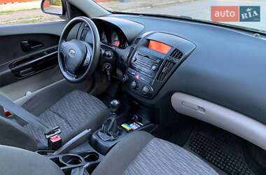 Хэтчбек Kia Ceed 2007 в Коломые