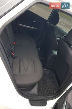 Хетчбек Kia Ceed 2014 в Черкасах фото 5 Хетчбек Kia Ceed 2014 в Черкасах