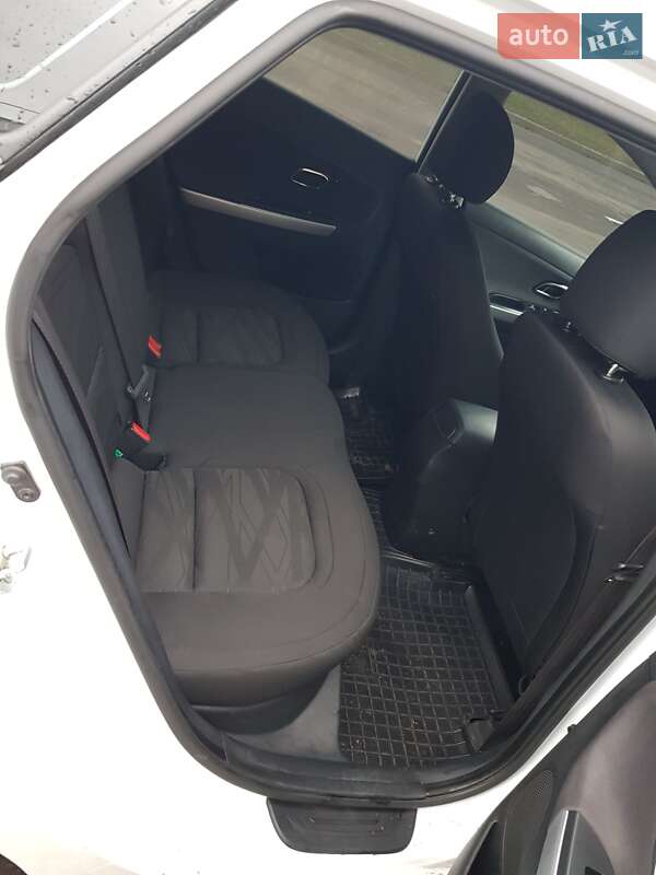 Хэтчбек Kia Ceed 2014 в Черкассах