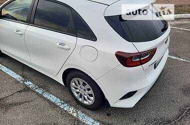 Хэтчбек Kia Ceed 2019 в Киеве