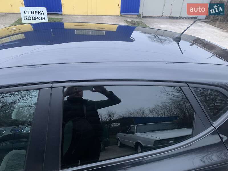 Хетчбек Kia Ceed 2013 в Запоріжжі