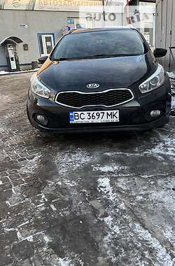 Универсал Kia Ceed 2012 в Червонограде