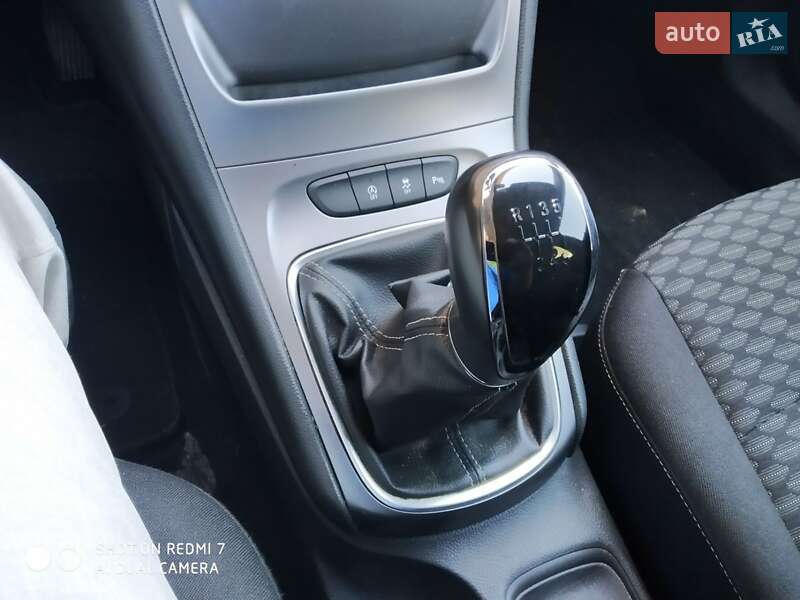 Хэтчбек Kia Ceed 2016 в Калуше