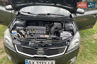 Универсал Kia Ceed 2011 в Харькове