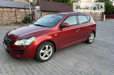 Хэтчбек Kia Ceed 2007 в Львове