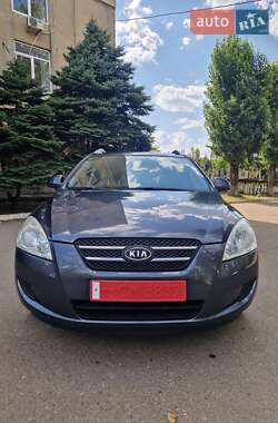 Универсал Kia Ceed 2007 в Николаеве