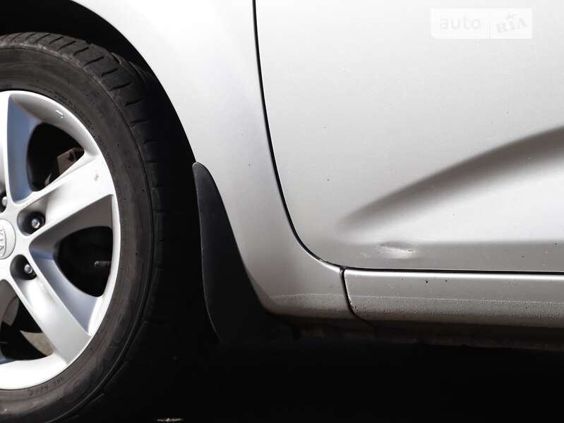 Хетчбек Kia Ceed 2008 в Києві