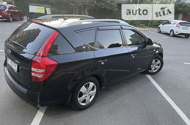 Универсал Kia Ceed 2009 в 