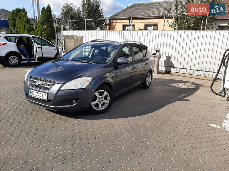 Универсал Kia Ceed 2007 в Луцке