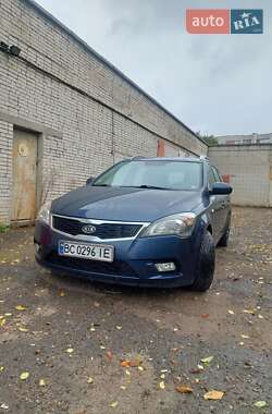 Универсал Kia Ceed 2010 в Львове