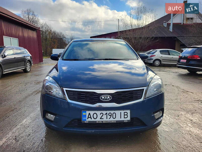 Kia Ceed 2010