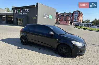 Хэтчбек Kia Ceed 2008 в Дрогобыче
