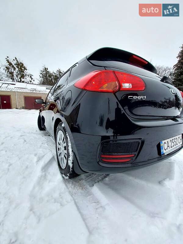 Хетчбек Kia Ceed 2018 в Лисянці