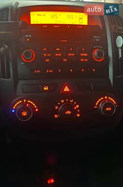 Хетчбек Kia Ceed 2007 в Хусті