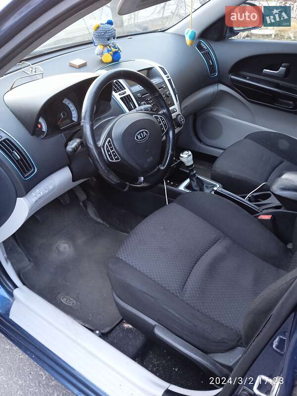 Універсал Kia Ceed 2007 в Обухові