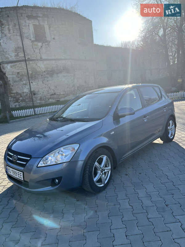 Хетчбек Kia Ceed 2007 в Бережанах
