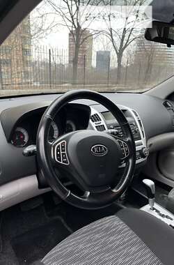 Хетчбек Kia Ceed 2007 в Києві