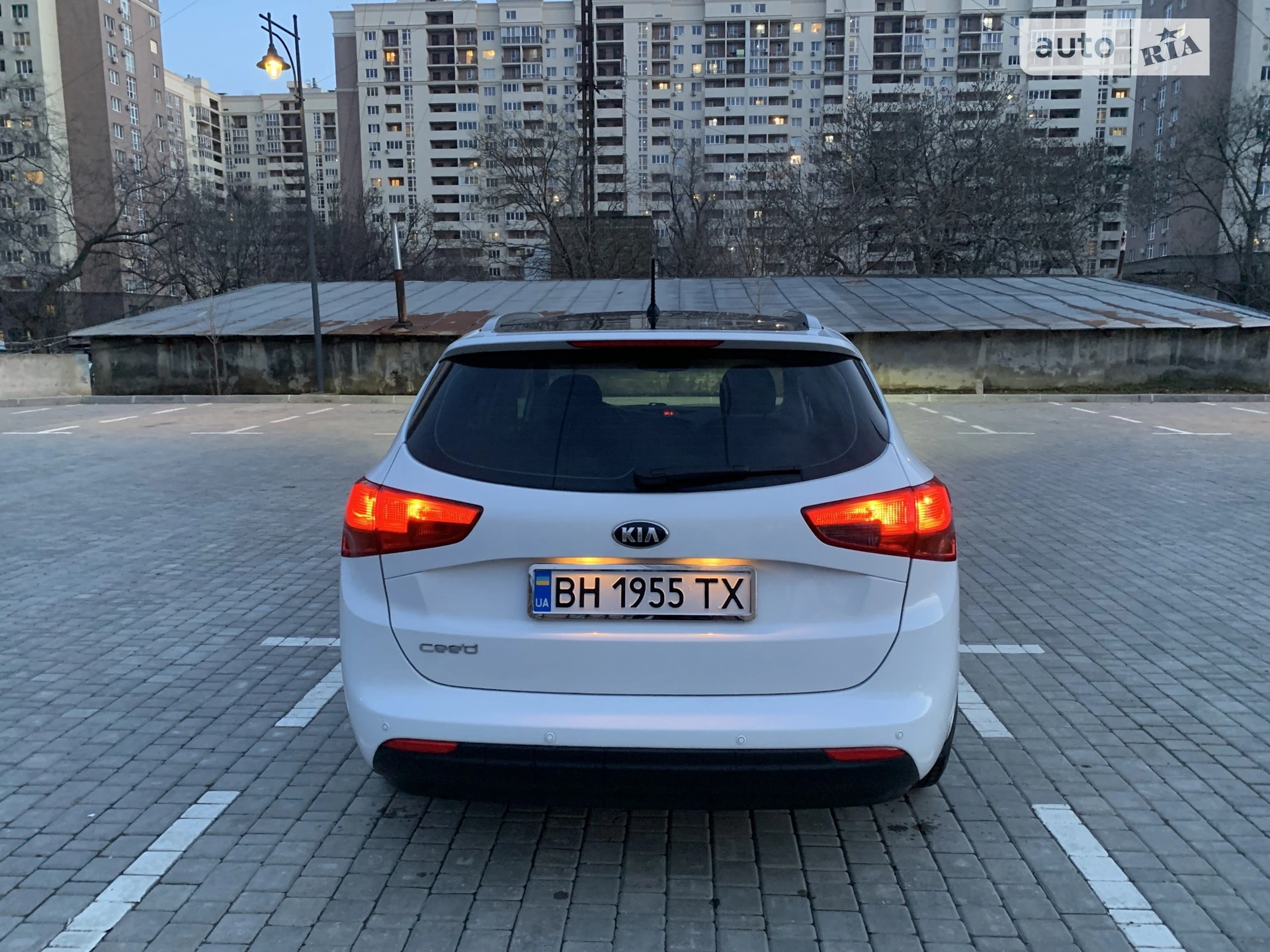 2016 Kia Cee'd - мініатюра 9